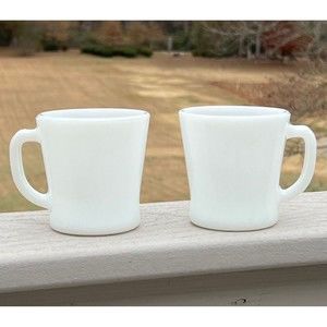 (2) Anchor Hocking Milk Glass 8 ounces oz D Handle Coffee Cups Mugs #1212